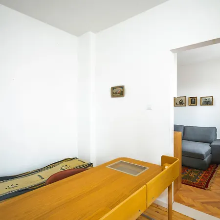 דירה Cozy 2bd Flat In The Vintage Spot By Flat Mаnager